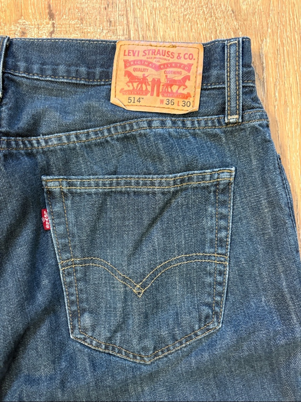 Levi's 514 36x30 Men's Straight Jeans in Dark Indigo